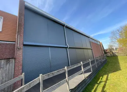 Rolluiken Dorpshuis Plein 13